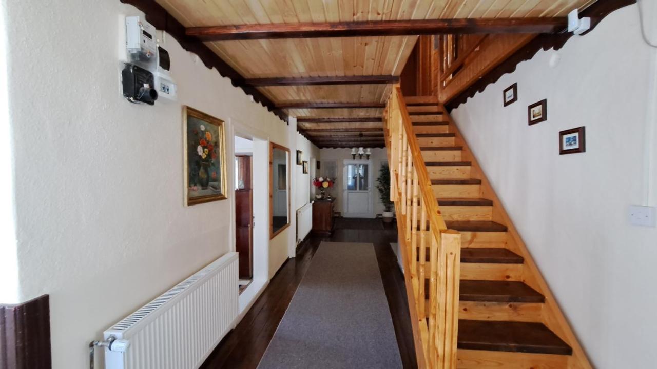 Casa Marcela Fundata Exteriör bild